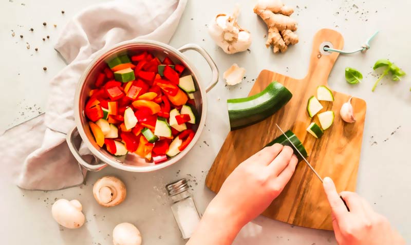 Prepara gli ingredienti per realizzare video gustosi